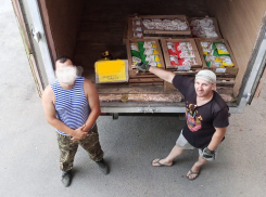 На передовой в Запорожье получили посылку из Таганрога