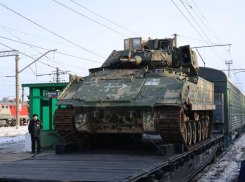 Таганрожцы могут посмотреть трофейную бронемашину BRADLEY 