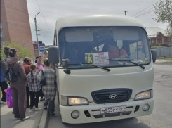 В Таганроге планируют изменить маршрутную сеть общественного транспорта – планами поделился Юрий Слюсарь