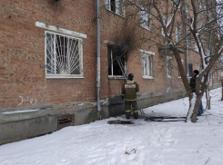 Пожар в многоквартирном доме унес жизнь таганрожца