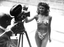 5 июля 1946 года миру впервые продемонстрировали купальник –бикини