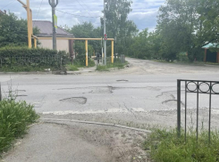 Ремонт улицы Ломоносова в Таганроге сорвался: контракт с подрядчиком расторгнут