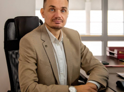 Обо всех тонкостях GEELY рассказал директор официального дилерского центра