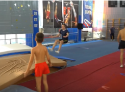 «Надежды России»: таганрогские батутисты завоевали золотую и бронзовую медали на всероссийских соревнованиях