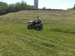 Покос Петрушинской балки идет полным ходом – предприниматель  прислал в «Блокнот» отчет