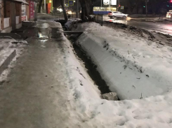 Таганрожца пугают «рвы смерти» по улице Чехова