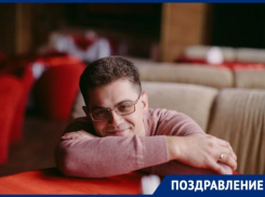 Сегодня День рождения у талантливого видеографа Дениса Третьякова