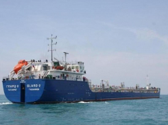 В Турции затонул рыболовецкий катер после столкновения с танкером из Таганрога