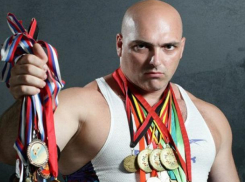 Спортсмен из Таганрога стал чемпионом в мировом турнире по самбо