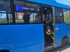 Таганрожцы смогут оплатить проезд в автобусах картой, даже если не будет связи