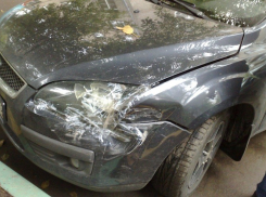 На трассе Ростов - Таганрог «Форд» столкнулся с «Опелем» - пострадал ребенок