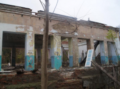 Заброшенный пансионат под Таганрогом привлекает только фотографов и хулиганов