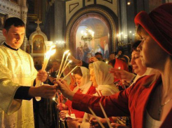 Богослужения в храмах Таганрога отстояли 30 тысяч горожан