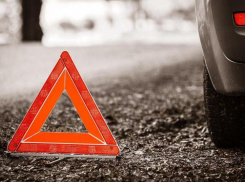 В Таганроге при столкновении двух отечественных авто пострадали люди