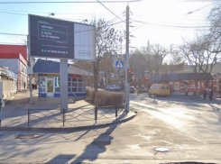 Полицейские Таганрога нашли парней, ограбивших пенсионера возле «Радуги»