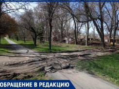 В Таганроге снесли аварийные дома, а вместе с ними и новый тротуар
