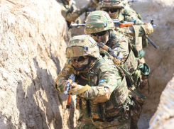 «Готовится вторжение в Таганрог» - ЦИПсО бездарно пугает «заряженными» фурами и БПЛА