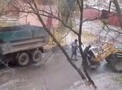 Жители Таганрога уличили дорожных работников в недобросовестности