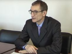 Муниципальная инспекция оштрафовала владельца магазина за герб Таганрога на вывеске