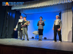 «Мастера перевоплощения»: в Таганроге прошла премьера спектакля « Серебряные дети»