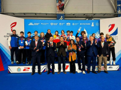 Юные таганрожцы покорили всероссийскую арену кёрлинга