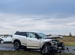 Фарш под Таганрогом. Глупое столкновение трёх машин