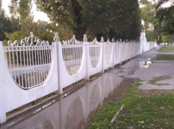 С первыми заморозками полопались трубы водовода в Таганроге