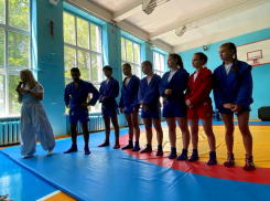 Таганрогские спортсмены провели мастер-класс для детей