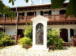  24 года назад прошла канонизация святого Павла Таганрогского