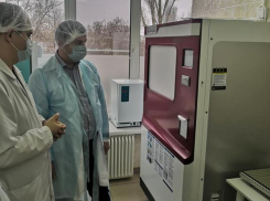 Два стерилизатора за 9.5 млн рублей появились в БСМП Таганрога