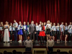 В Татьянин день студентам вручены именные стипендии 