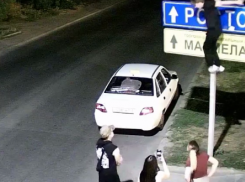 В Таганроге ищут вандалов, разгромивших Пушкинскую набережную