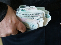 Судебный пристав из Неклиновского района присвоил чужие алименты