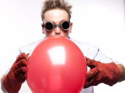 В Таганроге отмечаем всемирный праздник веселящего  газа