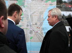 Губернатору доложили, что половина обрушившегося коллектора в Таганроге восстановлена