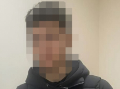 18-летняя таганроженка обманывала пенсионеров в Северной Осетии: её жертва отдала 10,6 млн рублей