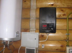 В неимоверную жару жители Северного микрорайона города вынуждены спасаться от жары вентиляторами