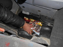 Предприимчивый украинец попытался провезти через таганрогскую таможню 300 банок кофе