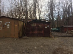 Самовольно установленные гаражи и ларьки Таганрога подлежат сносу