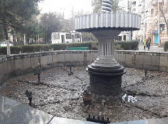 Житель города мечтает увидеть отремонтированный ДК «Приморский» и фонтан, что рядом