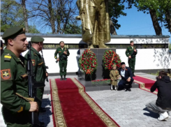 Чеченские волонтеры ищут родственников бойцов из Таганрога, погибших в ВОВ
