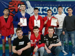 Таганрогские самбисты вновь проявили себя