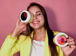 Об уходе за кожей и деликатном удалении волос на теле вы можете спросить у специалиста