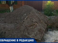 «Два месяца кучи не вывозят» , - как в Таганроге обустраивают трамвайные остановки