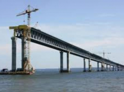 В порту Таганрога сняли арест с судна протаранившего Керченский мост