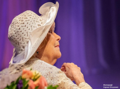  Заслуженная  артистка РФ Клара Евгеньевна Тузова отметила 90-летний юбилей