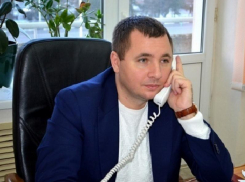 После обысков обещал сменить сферу деятельности, но приехал в Таганрог