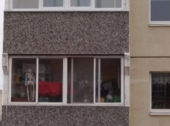 Сбежавший из шкафа скелет рассмешил жителей Русского поля