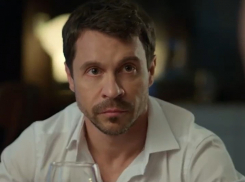 Звезда сериала «Беспринципные» Павел Деревянко высказался об охотницах за богатством