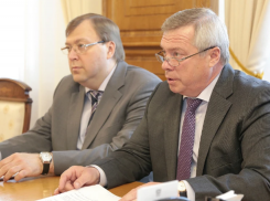 Возможно, уже сбежал: очень важную персону «потянула» за собой арестованная глава ростовского Минфина Федотова 